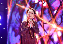 NSƯT Hồng Vân: 'Tôi đã một mình khá lâu'