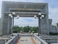 Chủ tịch Quảng Trị chỉ đạo xác minh vụ đấu thầu thi công nghĩa trang liệt sỹ