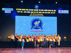 Cathay Life lọt Top 100 sản phẩm, dịch vụ tốt nhất cho gia đình, trẻ em