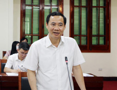 Có sự móc nối giữa cán bộ thoái hóa, biến chất với các doanh nghiệp, tổ chức