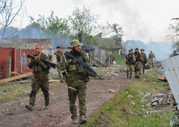 Nga dùng chiến thuật nào ở Lysychansk?