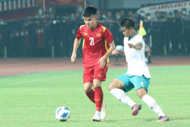 Bị phạt đền oan, U20 Việt Nam mất lợi thế trước U20 Indonesia