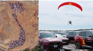 1.700 ô tô xác lập kỷ lục xếp Bản đồ Việt Nam