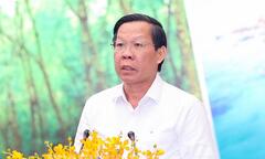 Chủ tịch TP.HCM: 'Điều hành xăng dầu phải không tạo cú sốc khi điều chỉnh giá'
