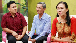 Quyền Linh xúc động vì câu chuyện đẫm nước mắt của vợ chồng nghèo