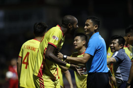 Trưởng Ban trọng tài Dương Văn Hiền: Thổi phạt đền cho CLB Nam Định là chính xác