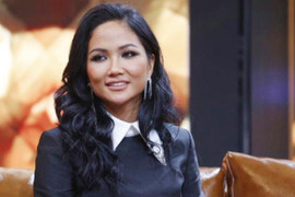 H'Hen Niê: 'Suốt thời đi học, tôi chẳng được ai tán tỉnh'