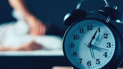 Vì sao nhiều người thức giấc ngay trước lúc chuông báo thức reo?