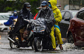 Thời tiết ngày 13/7: Mưa dông từ Bắc vào Nam, trên biển có nơi gió giật cấp 8-9