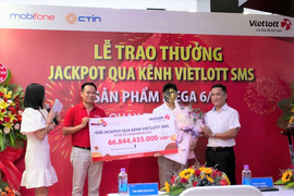 Thuê bao MobiFone trúng Jackpot qua kênh Vietlott SMS nhận giải gần 67 tỷ đồng