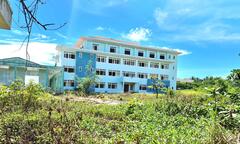 Cận cảnh bệnh viện bỏ hoang giữa khu 'đất vàng' ven biển Đà Nẵng
