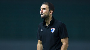 HLV U19 Thái Lan: 'Không hiểu tại sao thua U19 Lào'