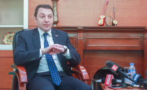 Azerbaijan muốn hợp tác năng lượng tái tạo với Việt Nam