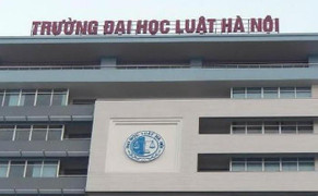Chưa có kết luận vụ trưởng khoa của Đại học Luật Hà Nội bị tố cưỡng dâm