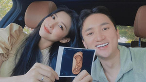 Phan Mạnh Quỳnh – Khánh Vy thông báo mang thai con đầu lòng