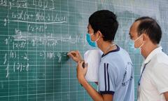 Giá dịch vụ giáo dục ở TP.HCM năm học 2022 - 2023 thay đổi thế nào?