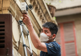 Ảnh: 'Mắt thần' ngày đêm bảo vệ an ninh cho ngõ phố Thủ đô
