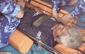 Những hình ảnh đầu tiên của 4 ngư dân ở Bình Thuận gặp nạn được cứu