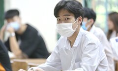 Điểm chuẩn xét học bạ trên 30: Thí sinh sốc, chuyên gia lo lắng