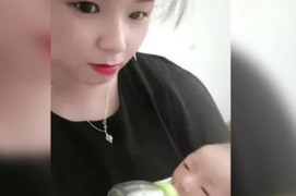 Bà nội 36 tuổi thổi bùng cuộc tranh cãi trên mạng xã hội Trung Quốc