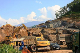 Khai thác quặng trái phép: Điều tra lời khai chi tiền cho cựu lãnh đạo Lào Cai