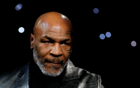 Mike Tyson: Sợ hãi mọi thứ và 'dự cảm' về cái chết 