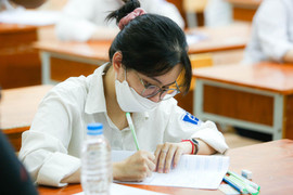 Khối B00 không có thí sinh nào trên 29,5 điểm