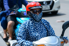 Thời tiết ngày 26/7: Miền Bắc và miền Trung nắng rát, có nơi trên 37 độ C