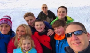 Những sự cố hài hước khi tạo dáng 'sống ảo'