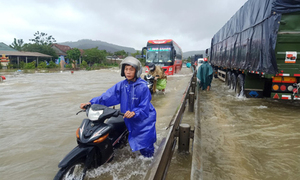 Thời tiết ngày 2/8: Mưa dông phủ khắp miền Trung và Nam Bộ
