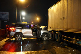 9 ôtô tông liên hoàn trên cao tốc TP.HCM - Long Thành - Dầu Giây