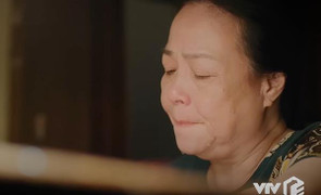 Khán giả khóc, 'giận' biên kịch vì thảm cảnh của bà Nga 'Thương ngày nắng về' 