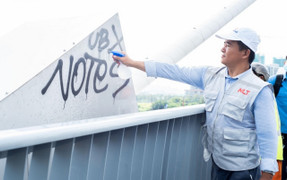 Cầu Thủ Thiêm 2 đầy vết vẽ bậy, bôi bẩn: Sở GTVT TP.HCM nói gì?