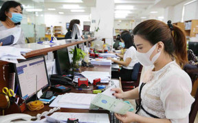 Quy định mới việc nghỉ hưu ở tuổi cao hơn đối với viên chức