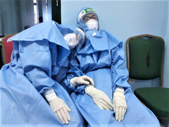 Hà Nội đề xuất hỗ trợ nhân viên y tế từ 5 đến 10 triệu đồng/người