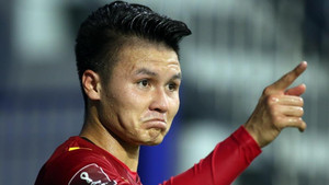 Pau FC chiêu mộ thành công Charles Boli, cơ hội ra sân của Quang Hải nhỏ lại