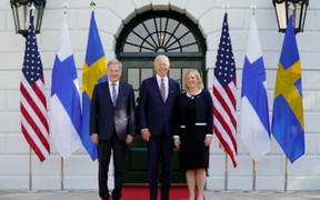 Mỹ phê chuẩn Thụy Điển, Phần Lan gia nhập NATO