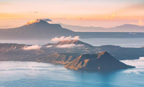 Hòn đảo hiếm hoi trên thế giới có hồ nằm trong hồ, đảo chồng đảo đầy ngoạn mục