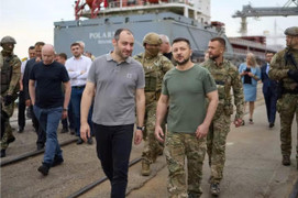 Phương Tây sẽ không để Ukraine vỡ nợ giữa lúc xung đột với Nga?