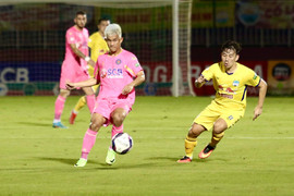 Trực tiếp bóng đá Sài Gòn FC 0-1 HAGL: Công Phượng ghi bàn may mắn