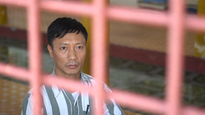 Video: Sự dằn vặt bởi lời nói dối 'bố đi công tác'