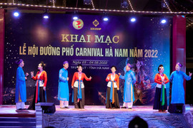 Những sắc màu mê hoặc tại Lễ hội đường phố Carnival Hà Nam