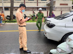 Không có bằng lái, thanh niên điều khiển ô tô tông loạn xạ rồi bỏ chạy