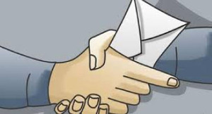 Đình chỉ công tác 2 cán bộ công an ở Trà Vinh có dấu hiệu tham ô và lừa đảo