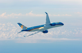 Máy bay đi Nhật Bản phải quay đầu hạ cánh ở Nội Bài để cấp cứu một trẻ em