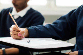 Sinh viên Ấn Độ không nói được một từ tiếng Anh dù IELTS 7.0