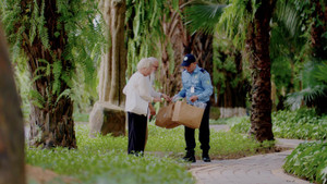 Nơi những người già vui hơn đứa trẻ giữa lòng phố thị