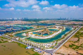 Thành phố lễ hội sôi động bốn mùa tại phía Đông Hà Nội