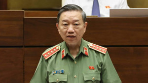 Trực tiếp: Bộ trưởng Bộ Công an trả lời chất vấn trước Thường vụ Quốc hội