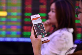 Tiền vào chứng khoán cao nhất 2 tháng